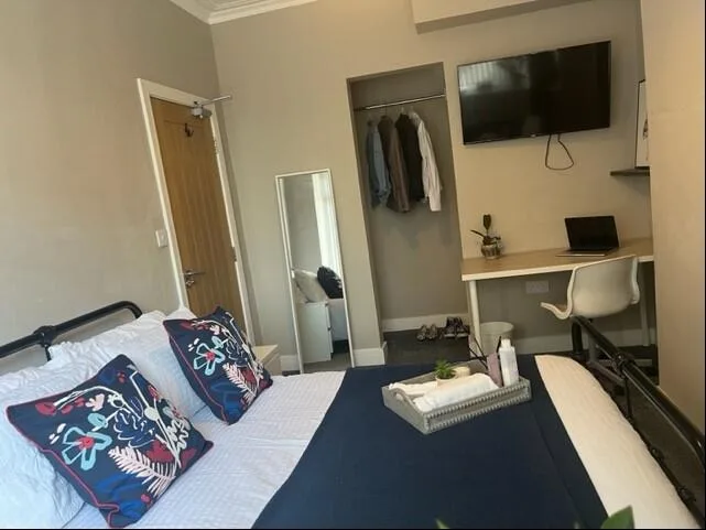 5 bedroom house for rent