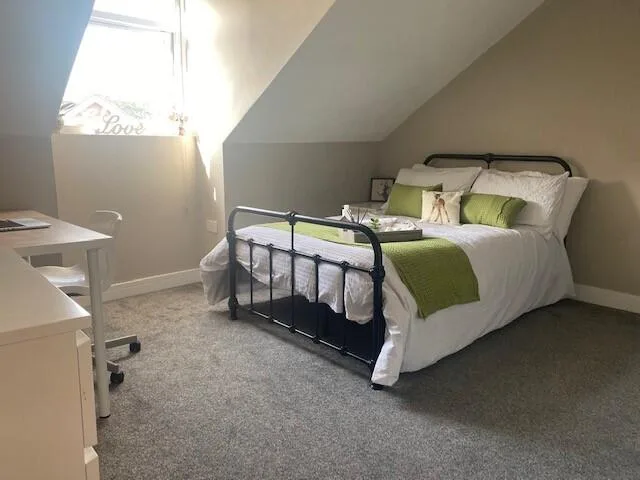 5 bedroom house for rent