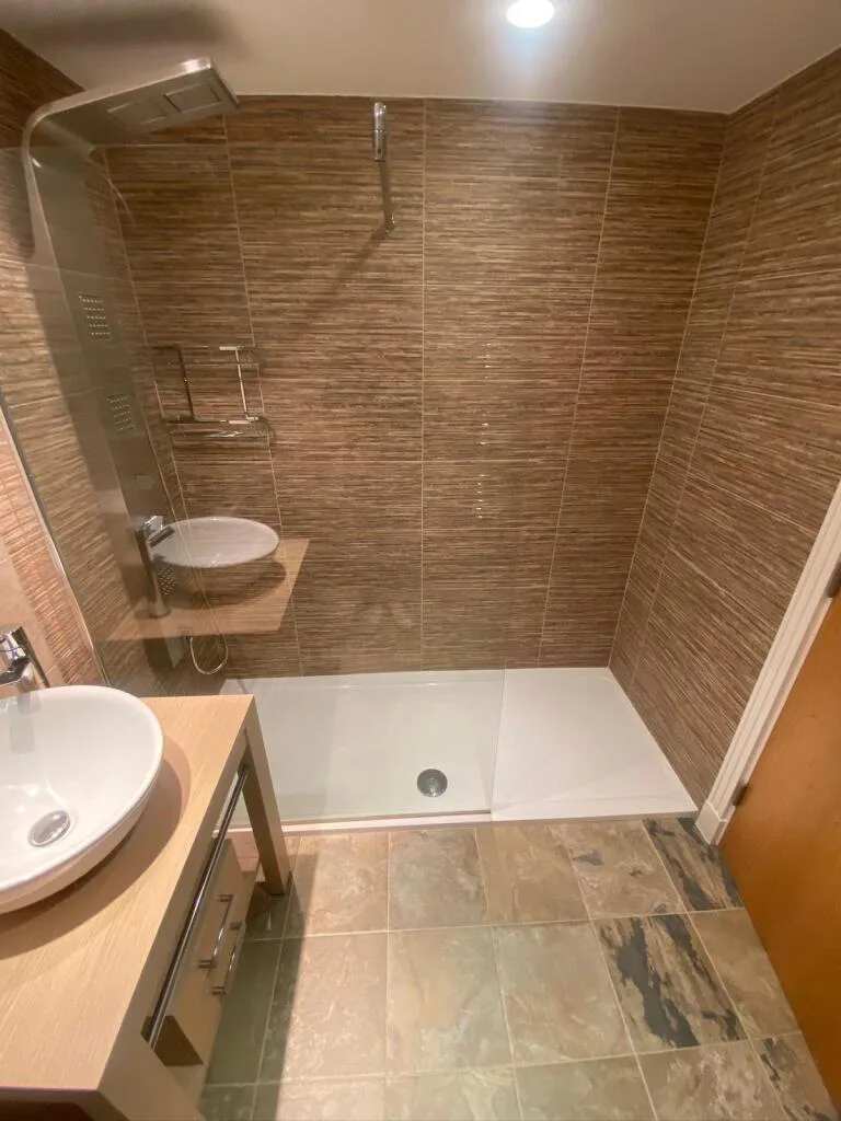 3 bedroom flat for rent