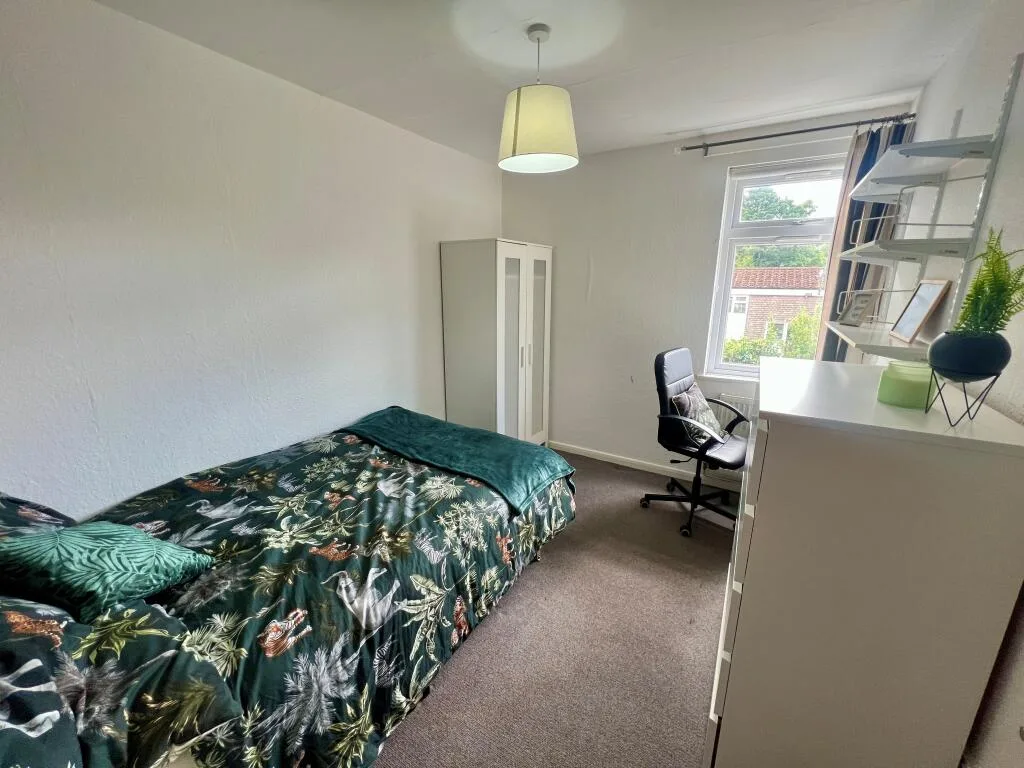 4 bedroom house for rent