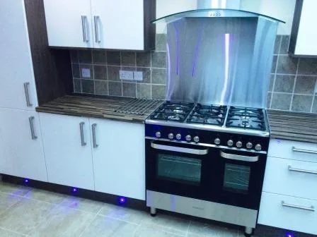 8 bedroom house for rent