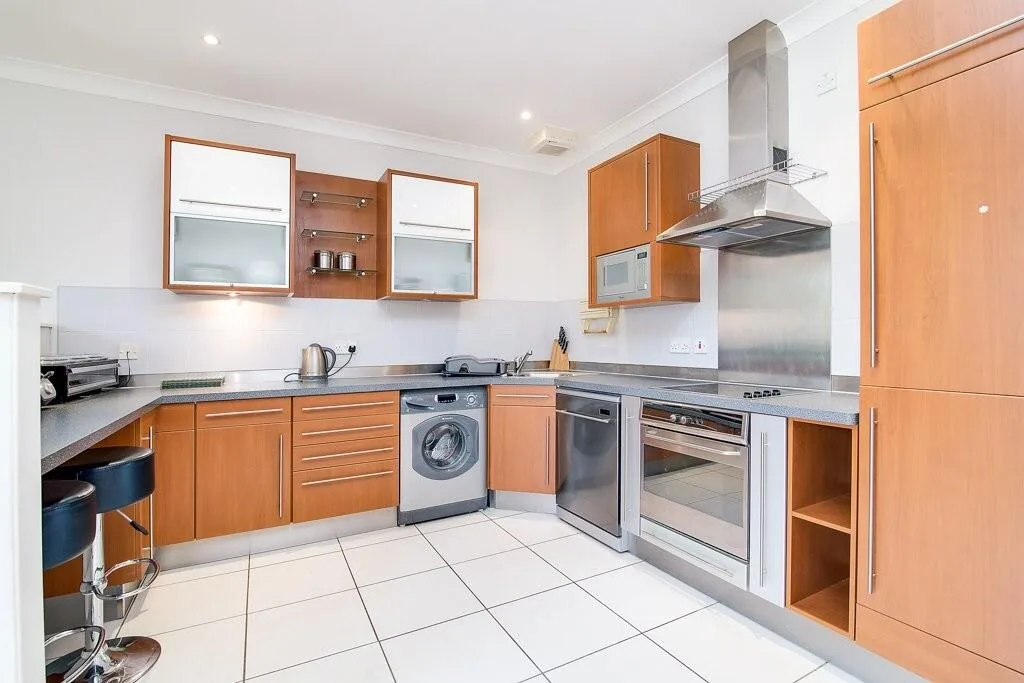 3 bedroom apartment for rent
