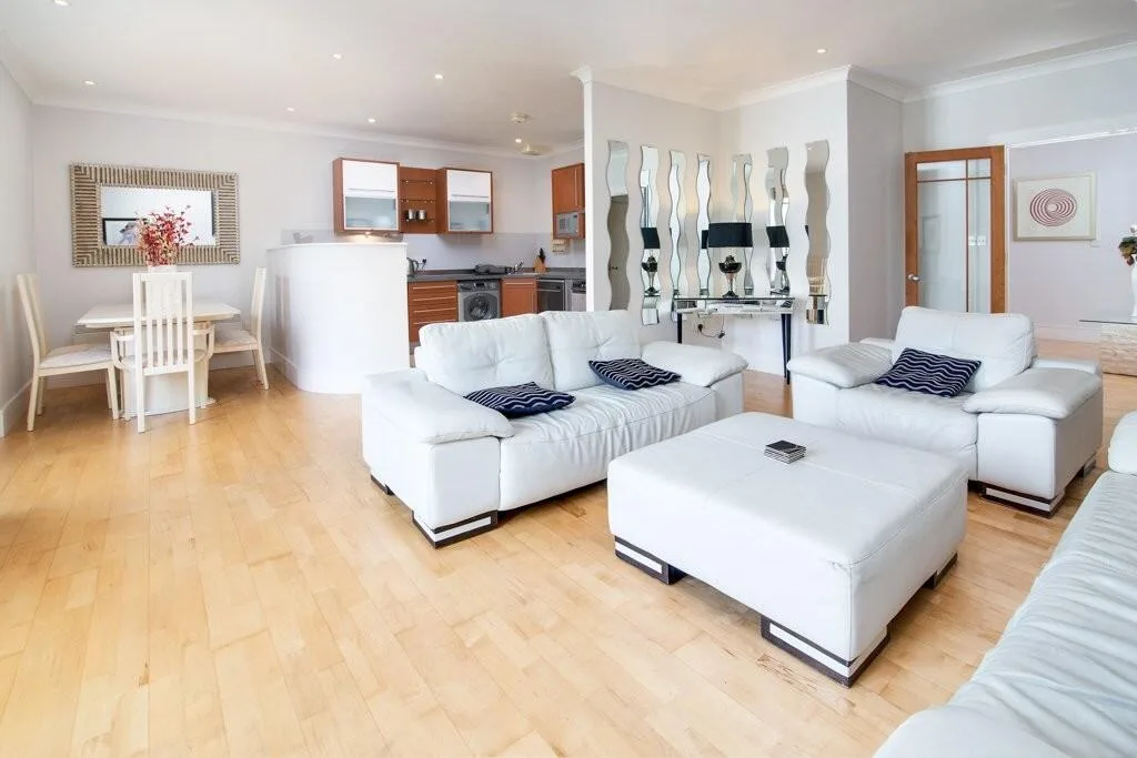 3 bedroom apartment for rent