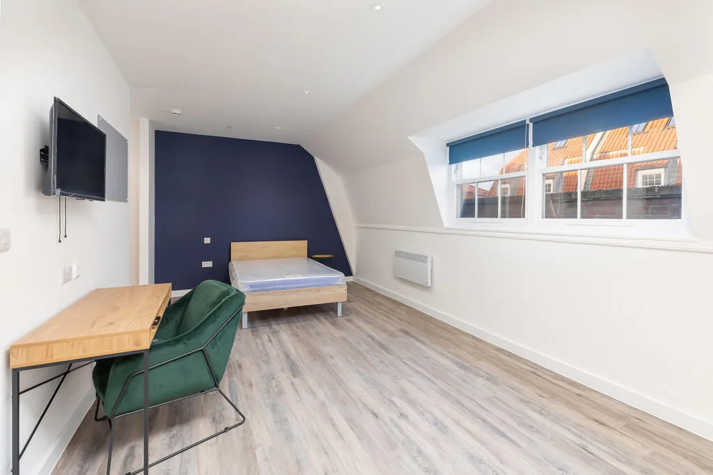 Studio flat for rent
