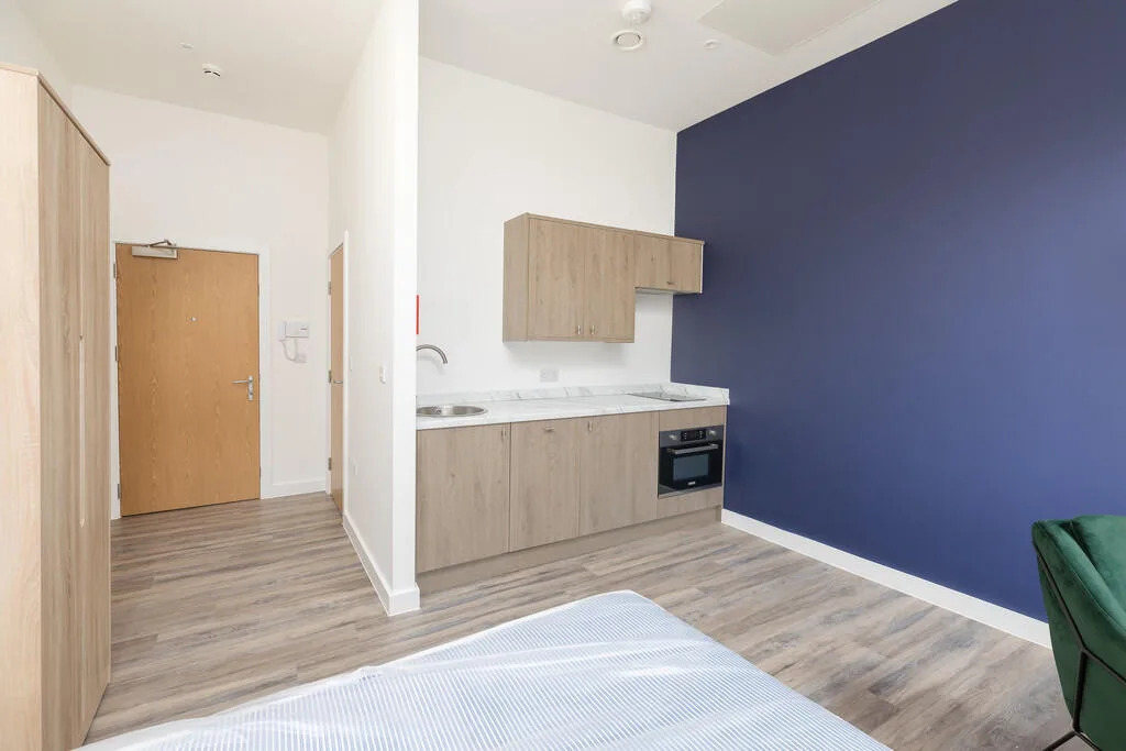 Studio flat for rent