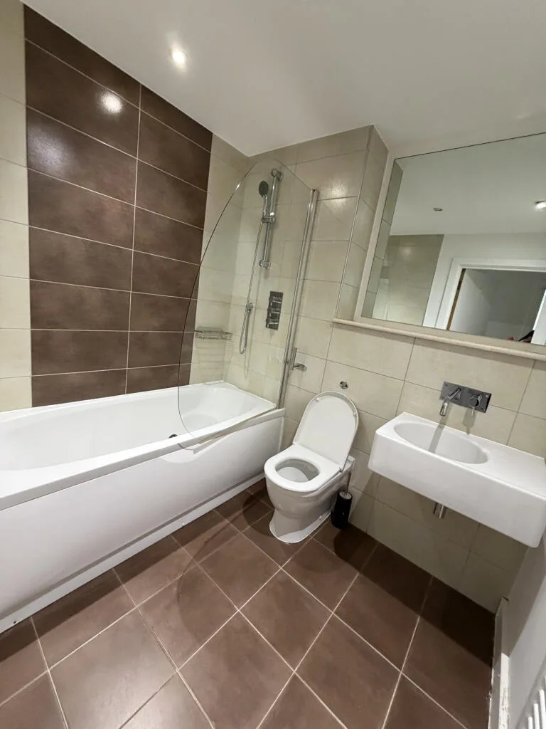 2 bedroom flat for rent