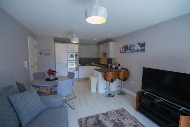 1 bedroom flat share for rent