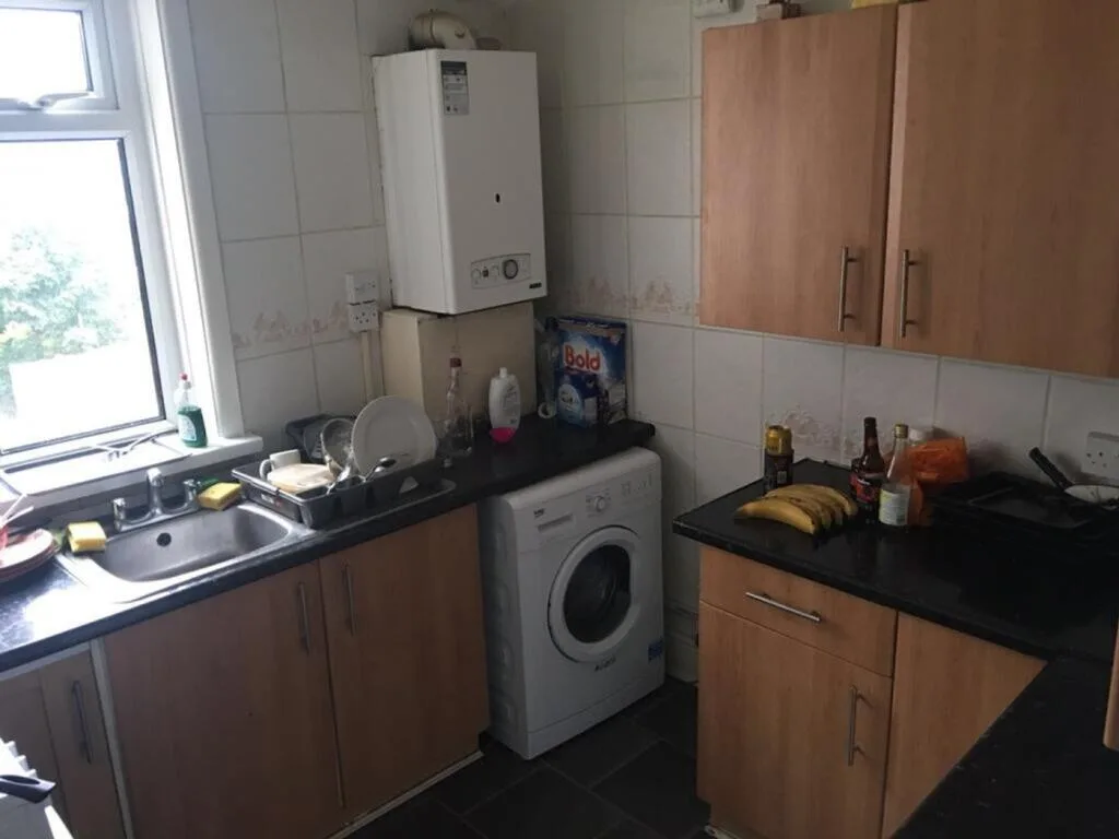 1 bedroom house share for rent