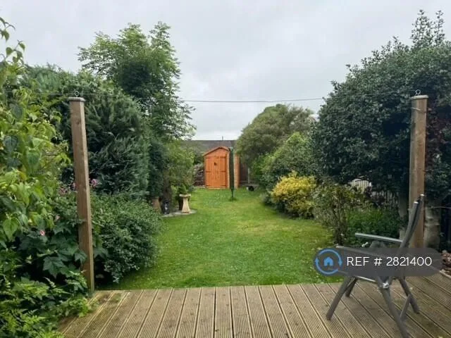 1 bedroom house share for rent