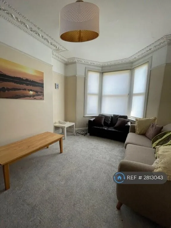 1 bedroom house share for rent