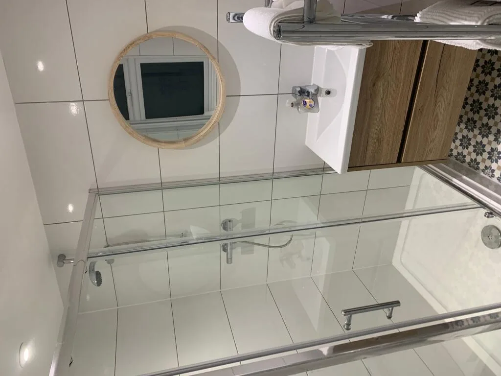 1 bedroom detached house for rent