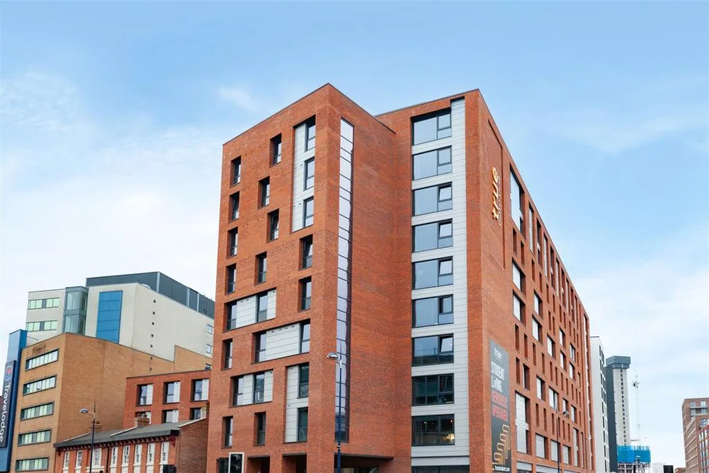 1 bedroom flat share for rent