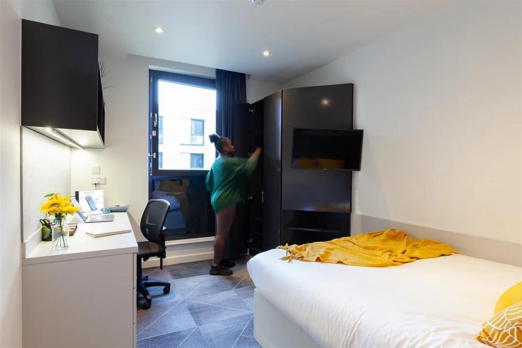 1 bedroom flat share for rent