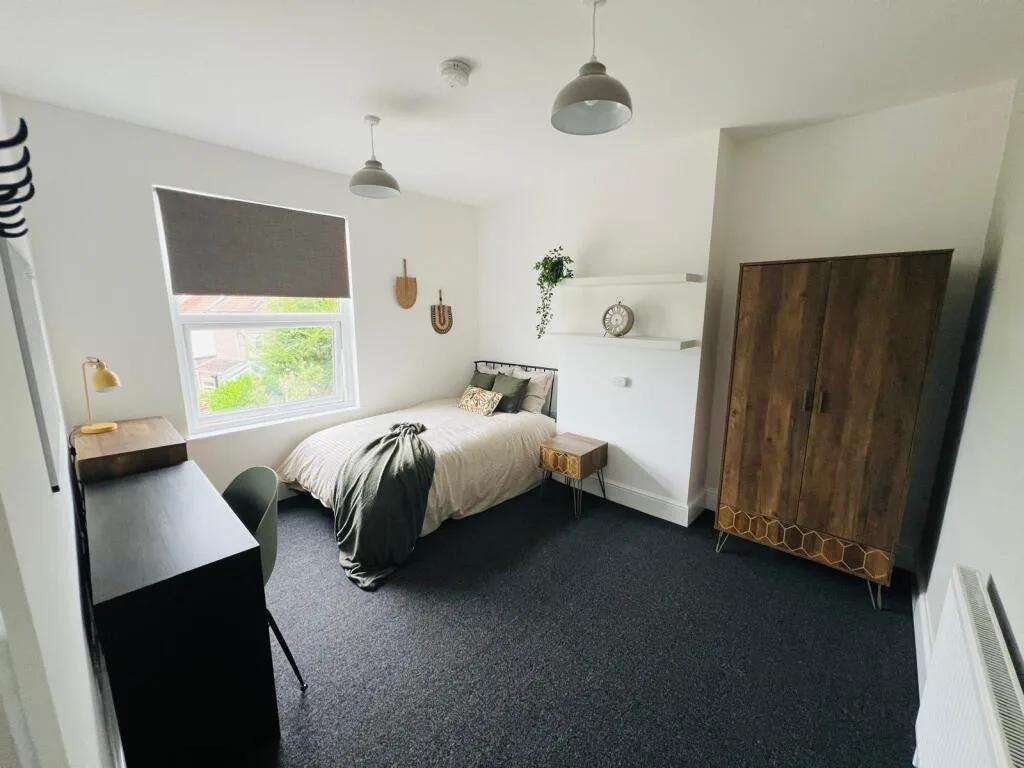 1 bedroom house for rent