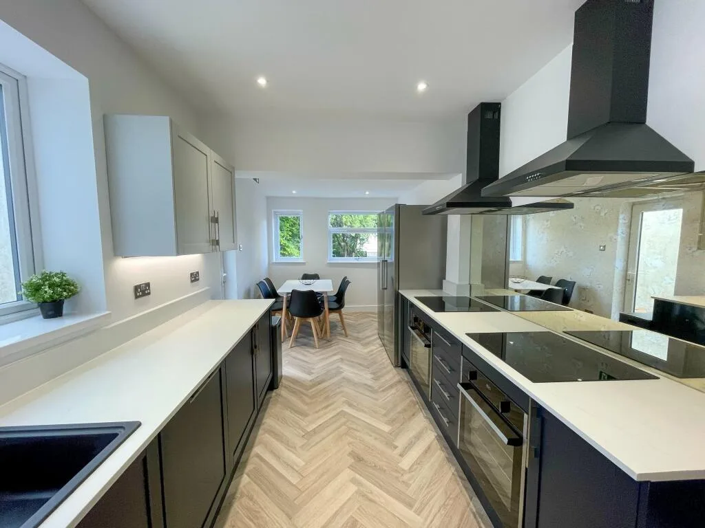 1 bedroom house share for rent