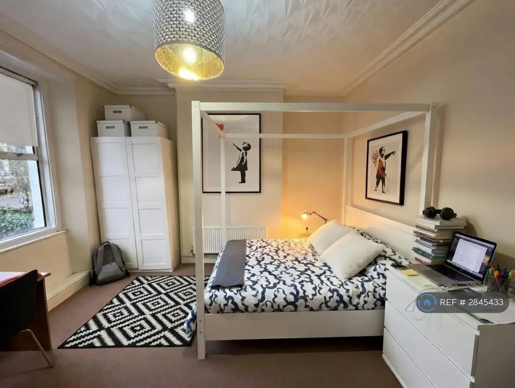 1 bedroom house share for rent