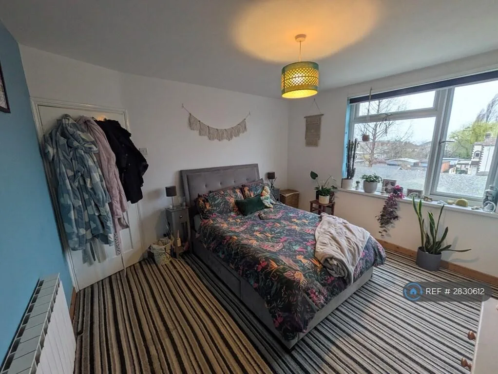 1 bedroom house share for rent