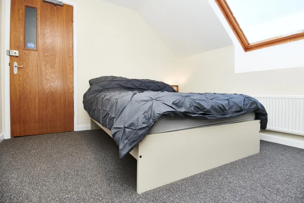 1 bedroom flat share for rent
