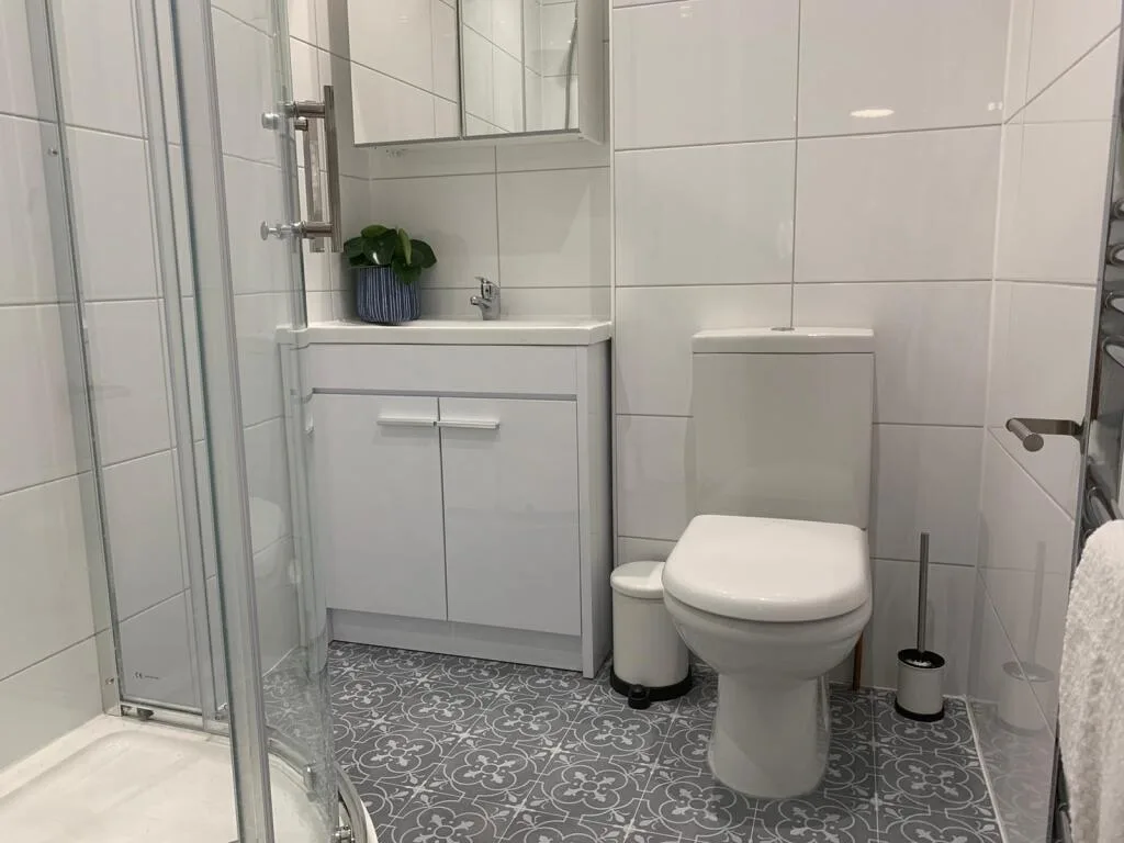 1 bedroom detached house for rent