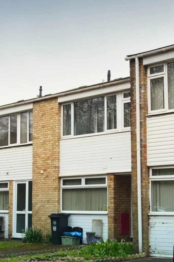 2 bedroom house share for rent