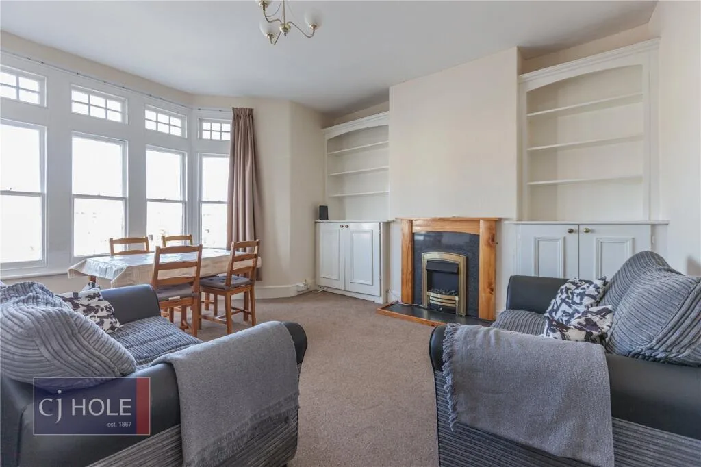 4 bedroom apartment for rent