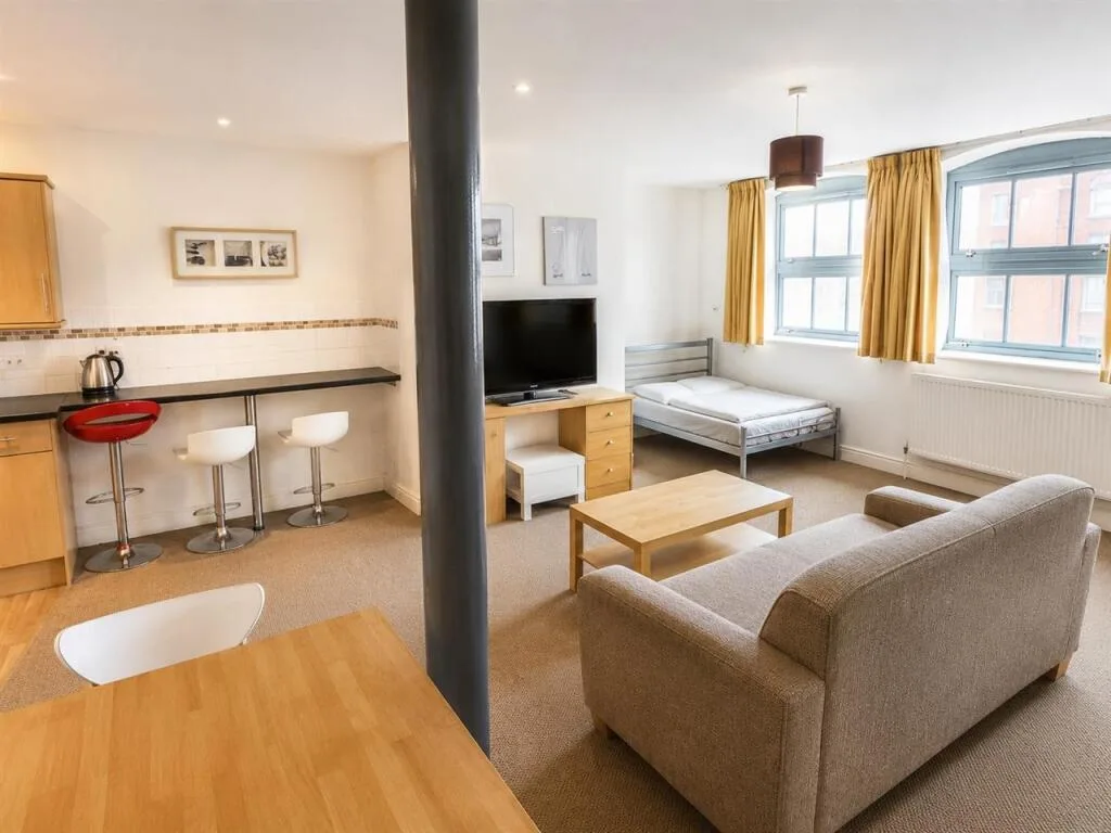 Studio flat for rent