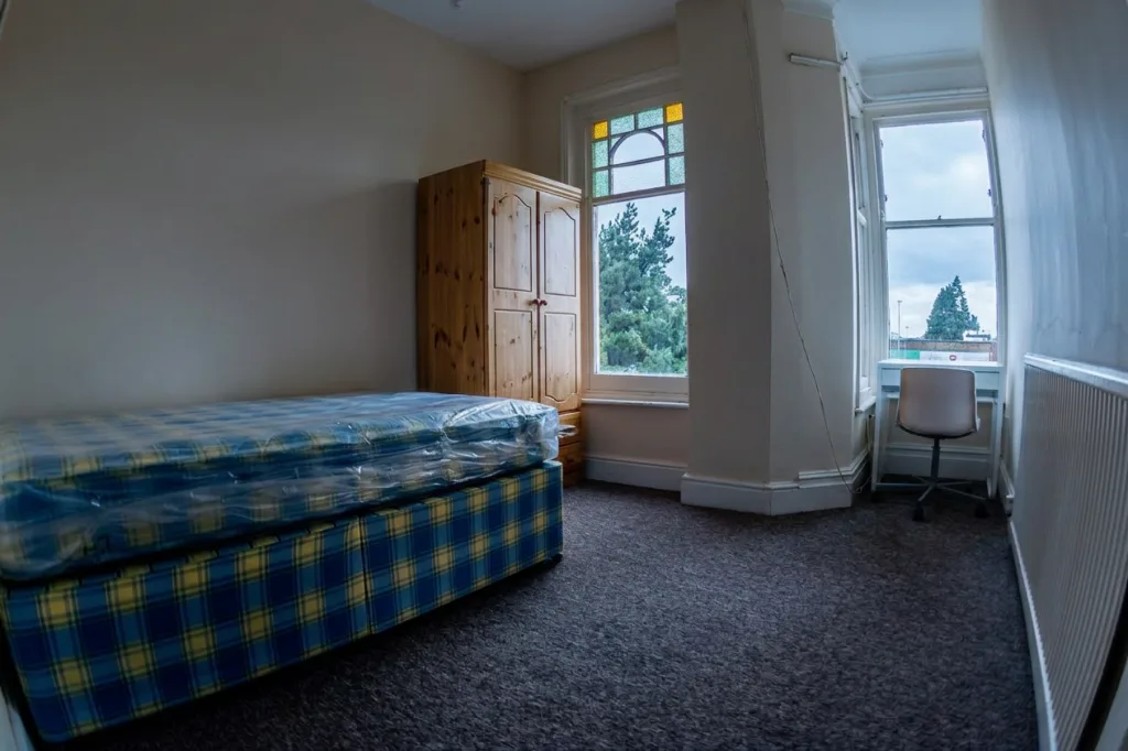 4 bedroom house for rent