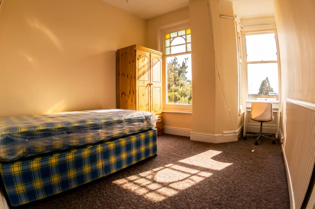 4 bedroom house for rent