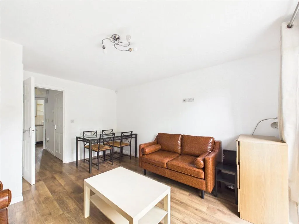 4 bedroom terraced house for rent
