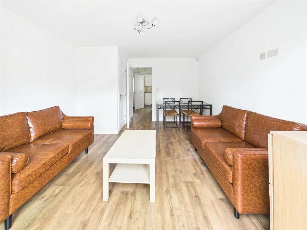 4 bedroom terraced house for rent