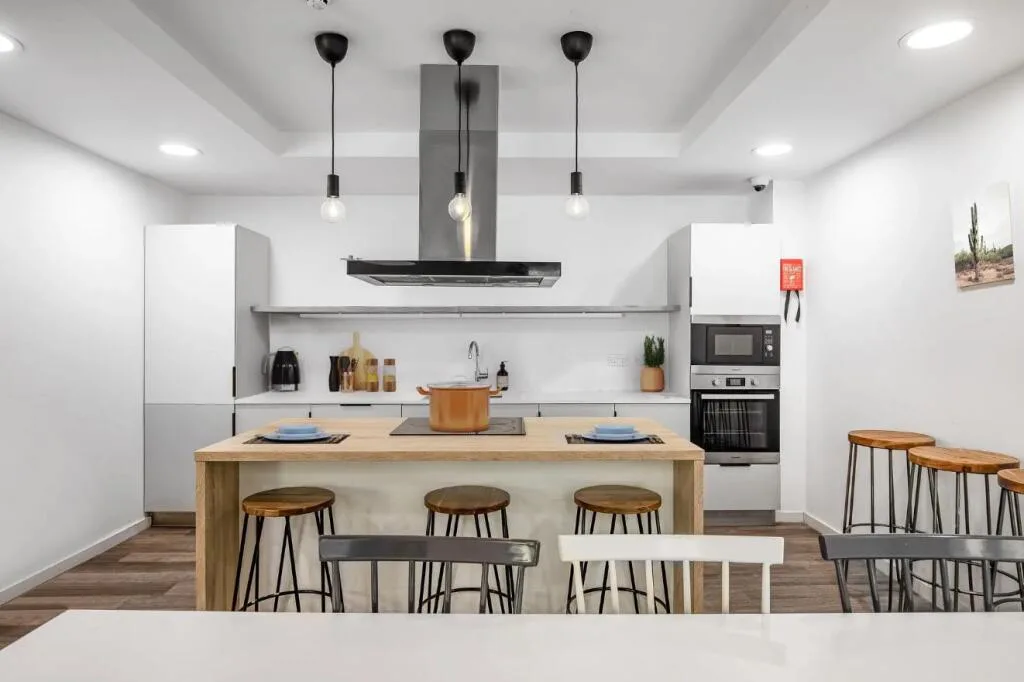 1 bedroom house for rent