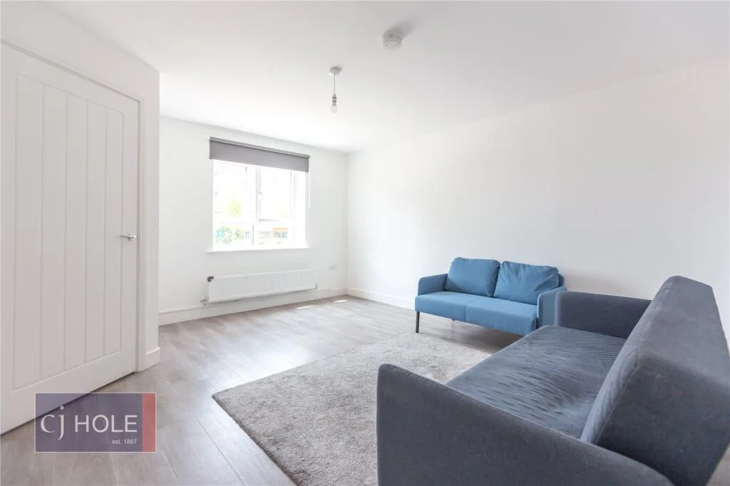4 bedroom town house for rent