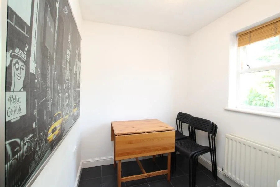 5 bedroom town house for rent