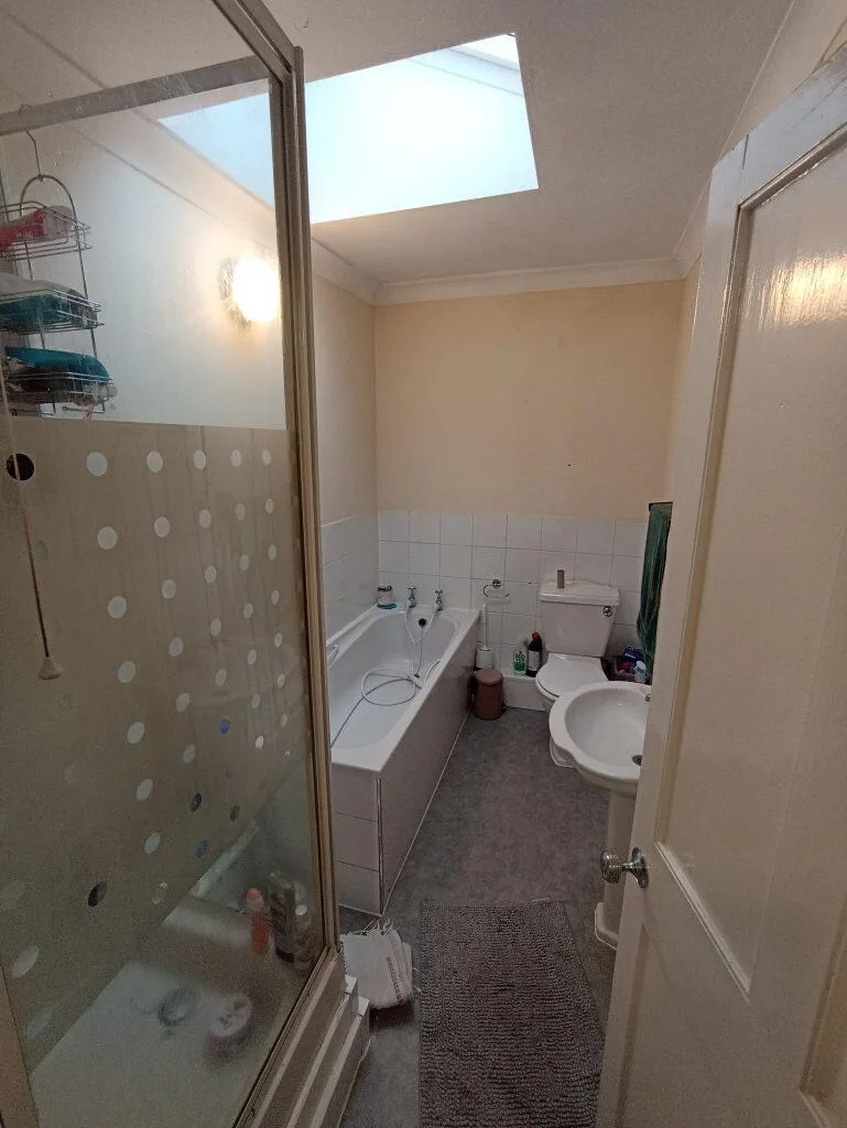 4 bedroom flat for rent