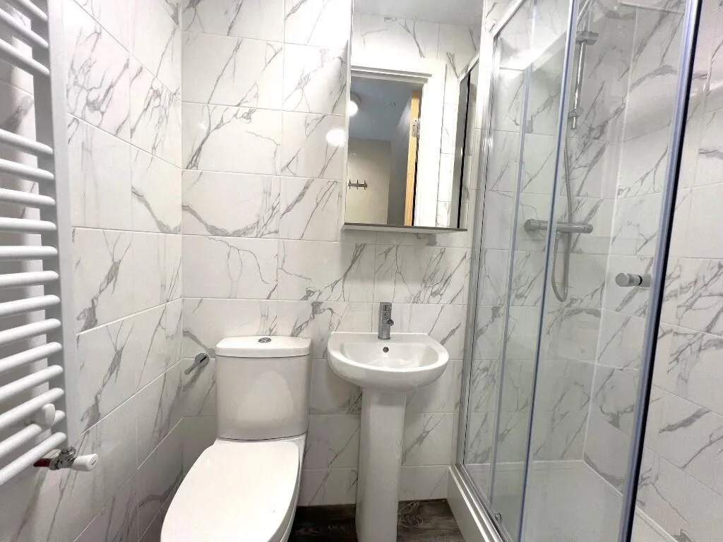 4 bedroom flat for rent