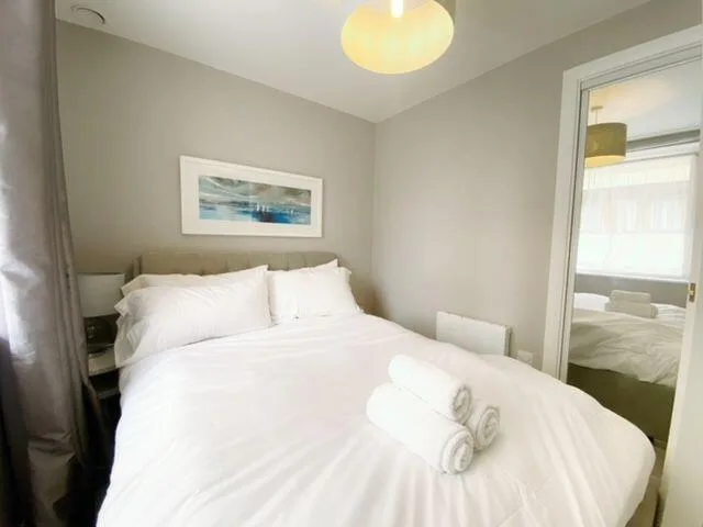 3 bedroom end of terrace house for rent