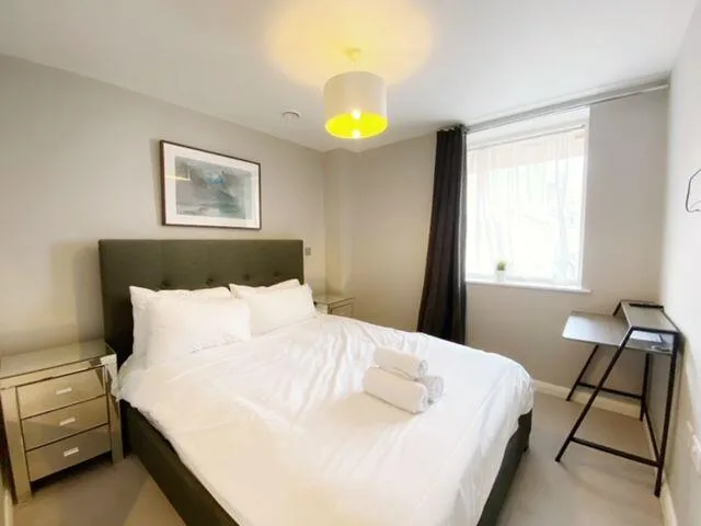 3 bedroom end of terrace house for rent