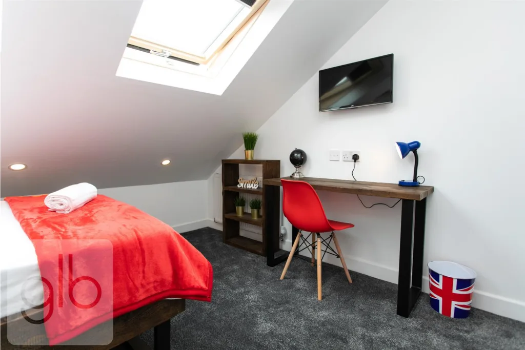 1 bedroom house share for rent