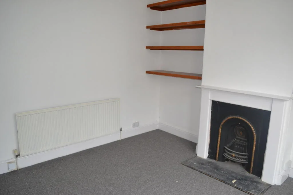 4 bedroom terraced house for rent