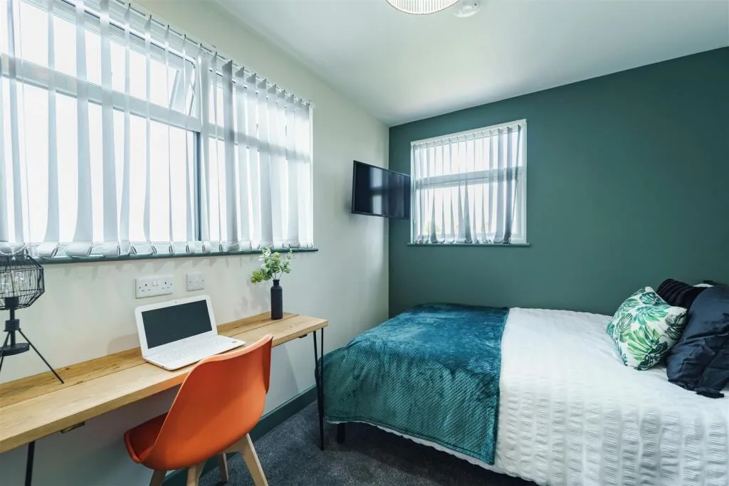 1 bedroom house share for rent
