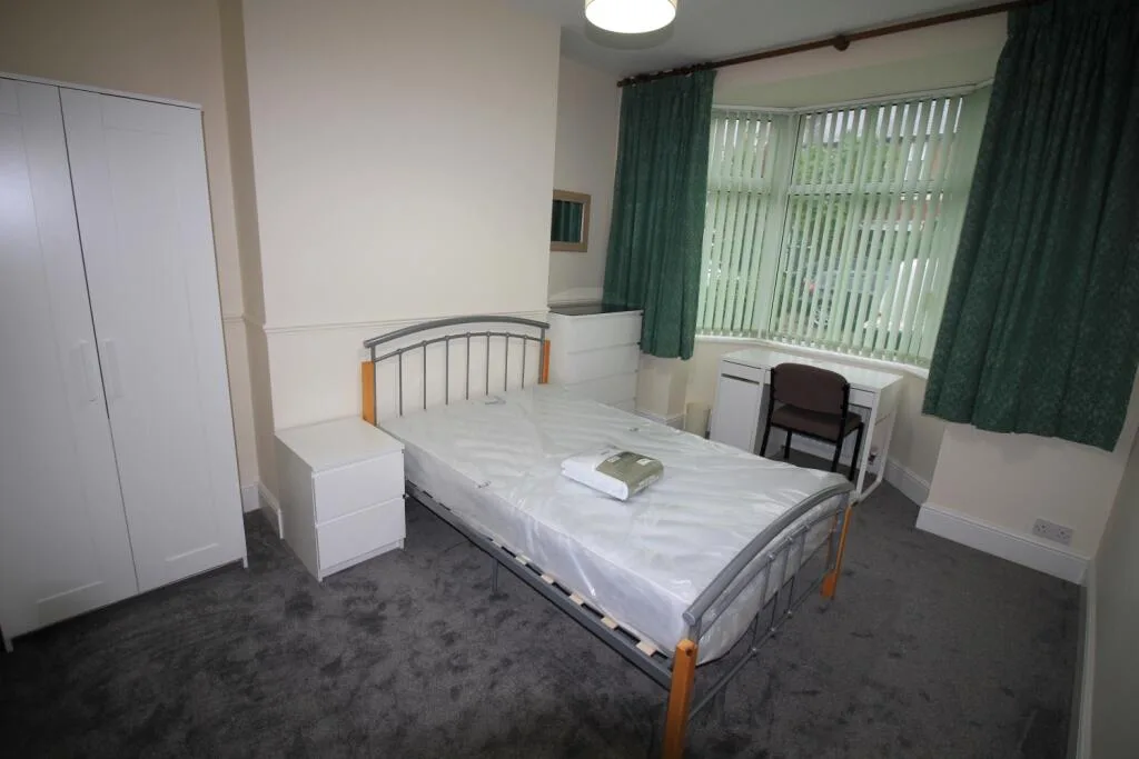 4 bedroom terraced house for rent