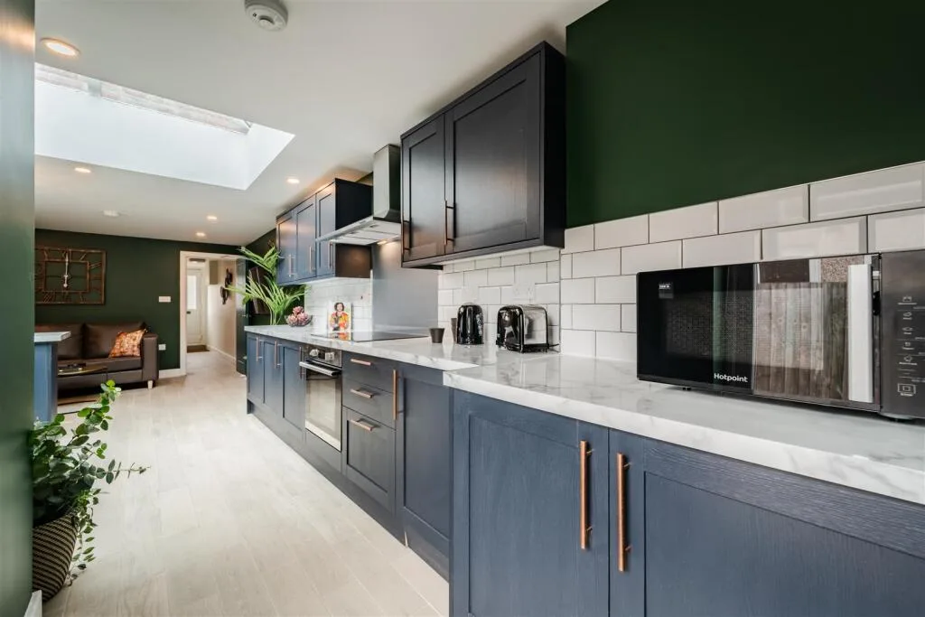 1 bedroom house share for rent