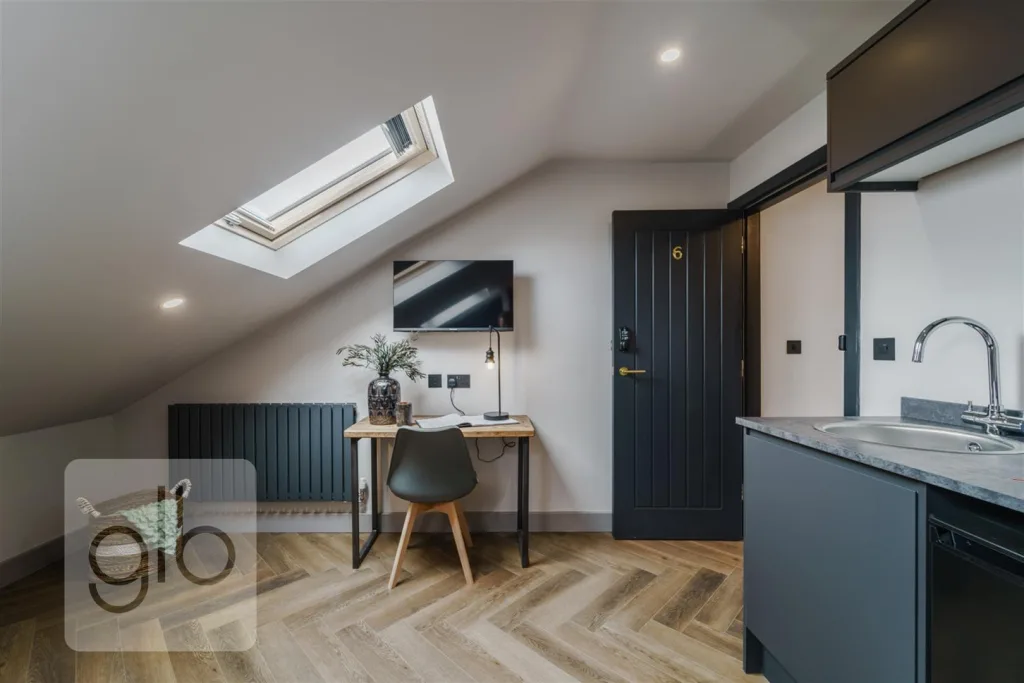 1 bedroom house share for rent