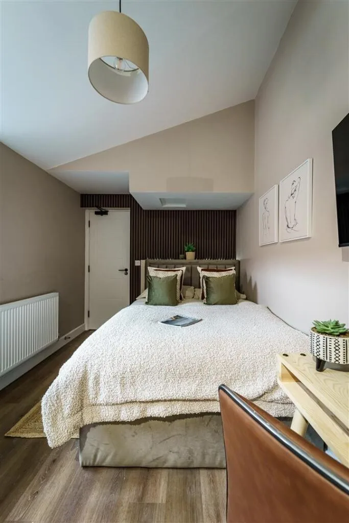 1 bedroom house share for rent