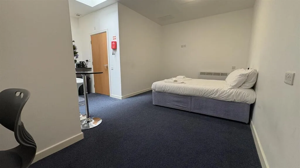 Studio flat for rent