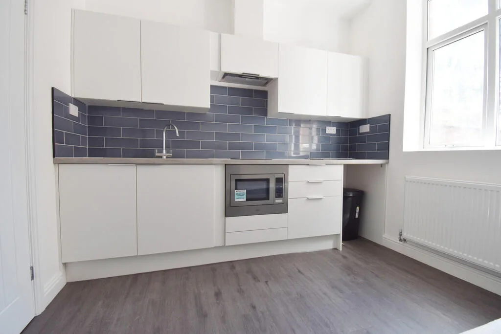 Studio flat for rent