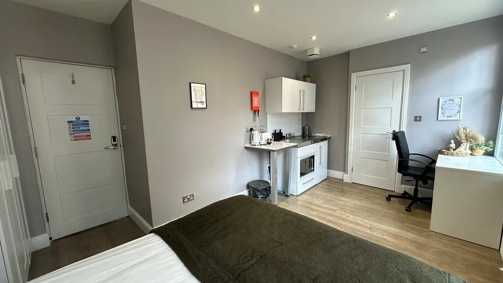 Studio flat for rent
