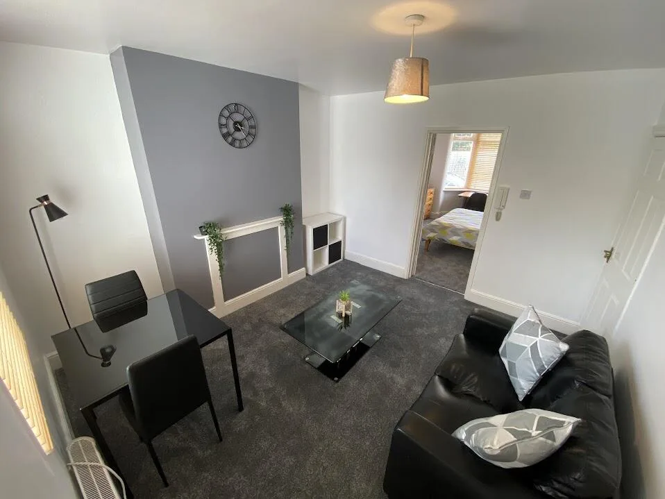 1 bedroom ground floor flat for rent