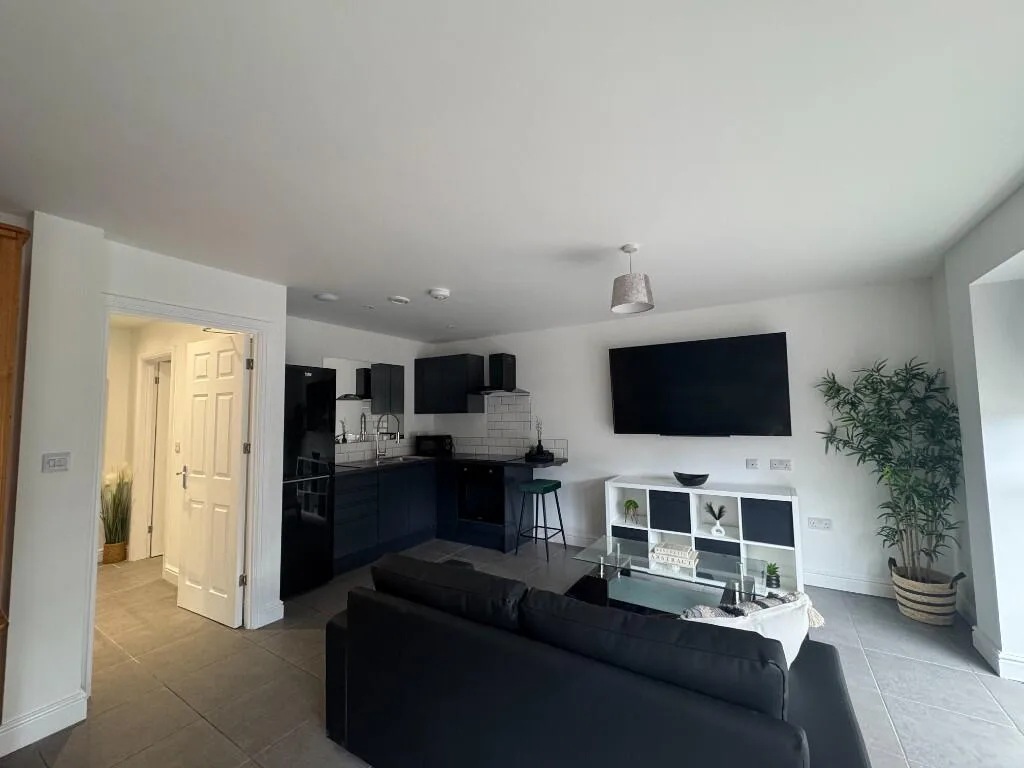 1 bedroom ground floor flat for rent