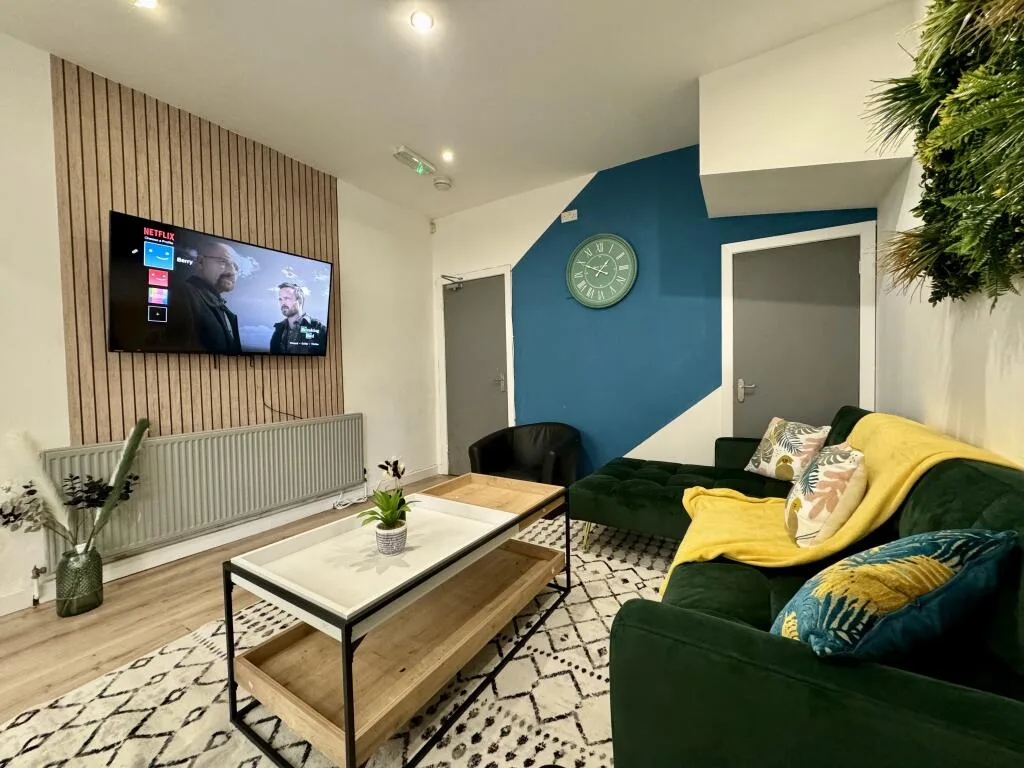1 bedroom house for rent